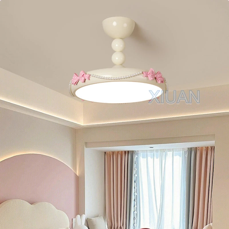 plafonnier romantique pour chambre de princesse en perles