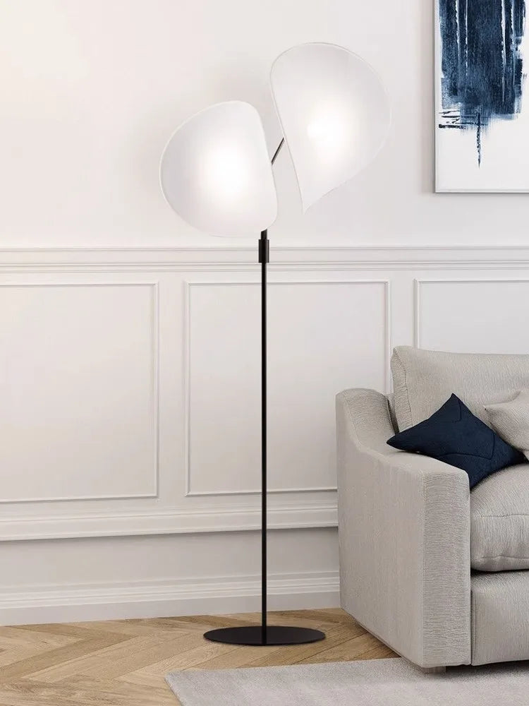 lampadaire design nordique pour décoration intérieure moderne