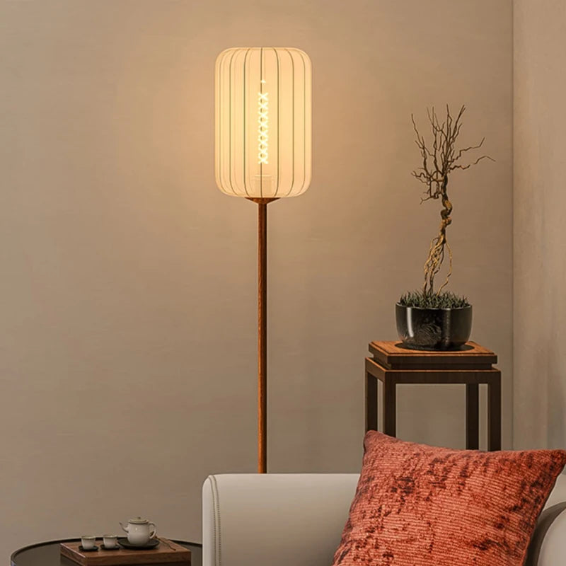 lampadaire classique en bois pour décoration intérieure moderne