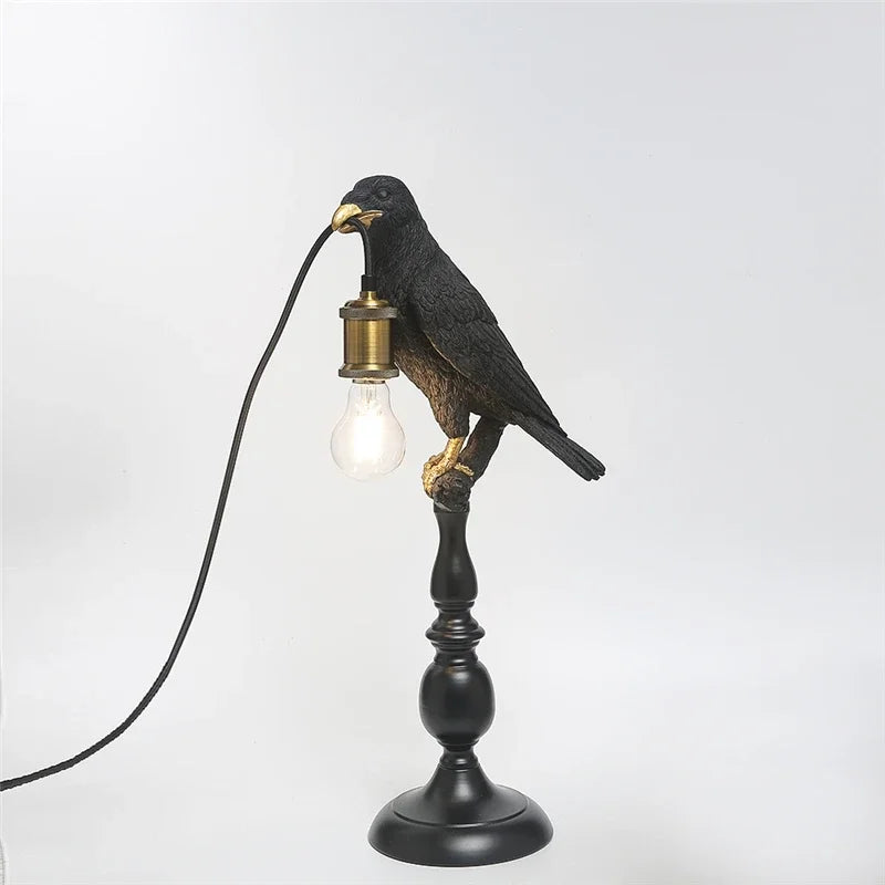 lampe de bureau en résine moderne forme d'oiseau avec bec doré