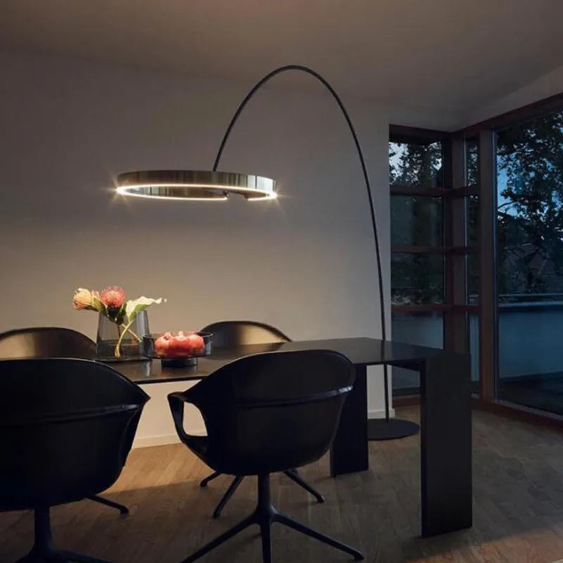 lampadaire design créatif pour intérieur moderne élégant