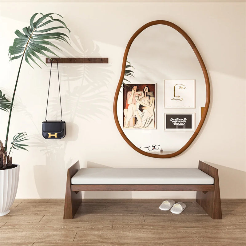 grand miroir mural asymétrique avec cadre en bois naturel