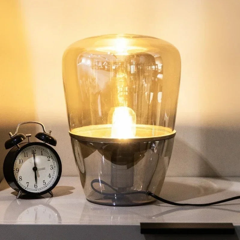 lampe de table moderne pour une décoration élégante et simple