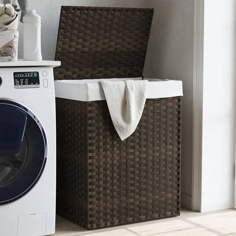 panier à linge avec housse en rotin foncé élégant et pratique