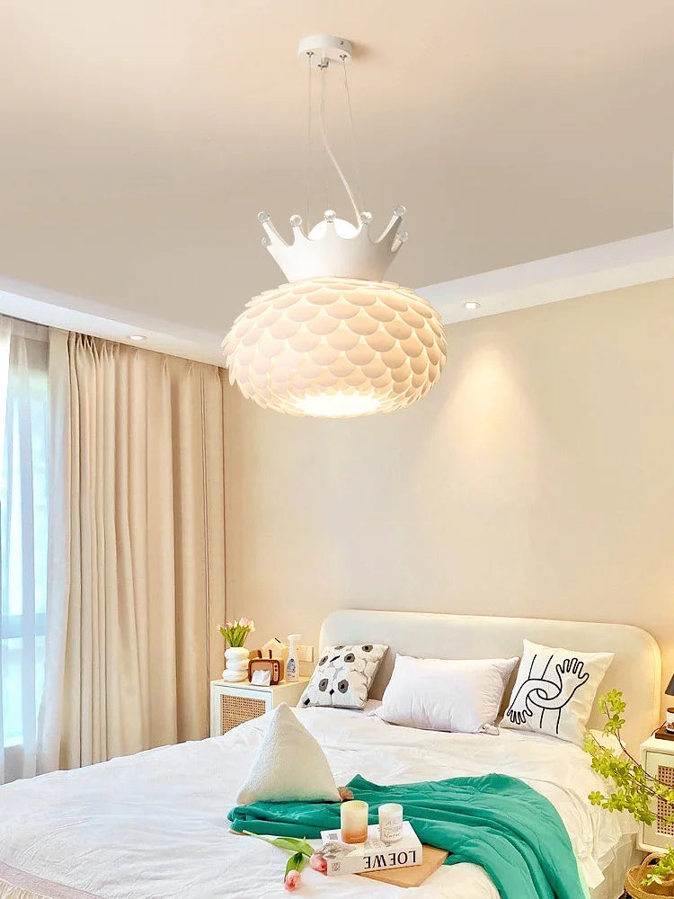 lustre créatif lumière chaude design moderne pour chambre fille