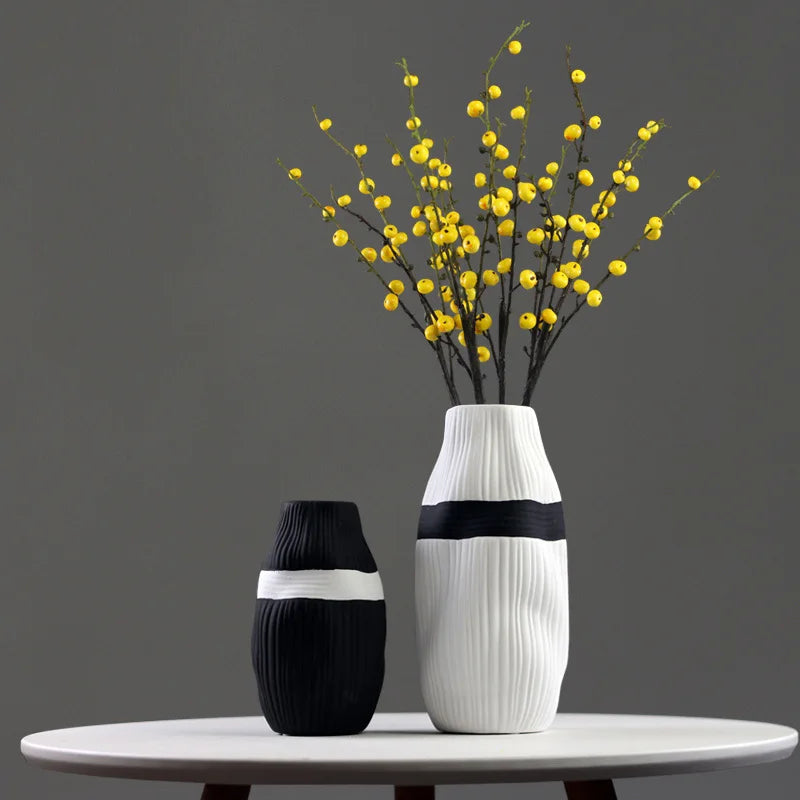 vase en céramique à rayures pour fleurs séchées décoratif