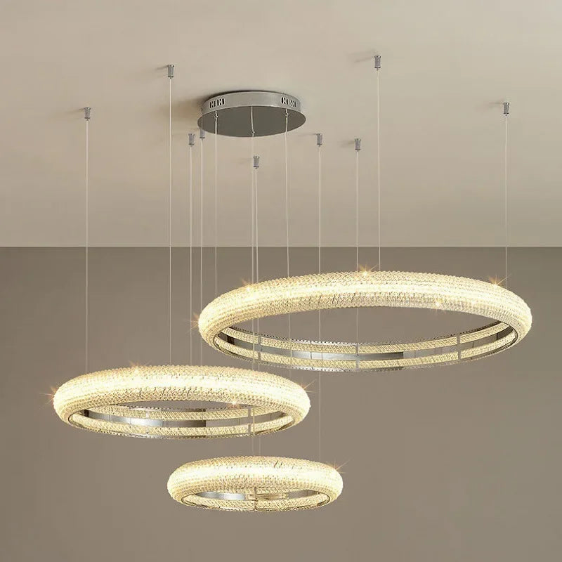 lustre moderne en chrome et cristal pour décoration intérieure