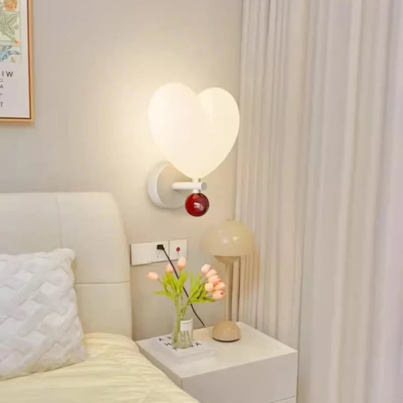 applique murale moderne en forme de cœur pour chambre d'enfant