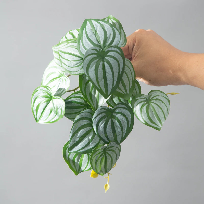 plantes artificielles monstera tropicales pour décoration intérieure et fêtes