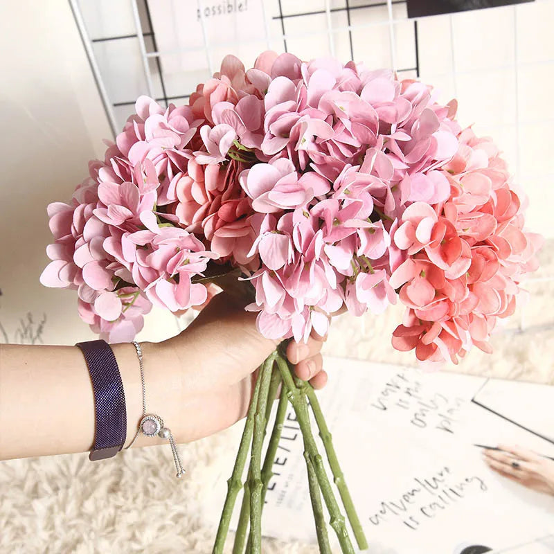 bouquet d'hortensia artificiel séché pour décoration de mariage