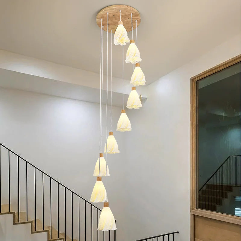 lustre long en bois massif style nordique pour villa