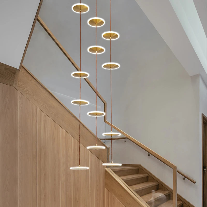 lustre moderne à led pour escalier design et élégant