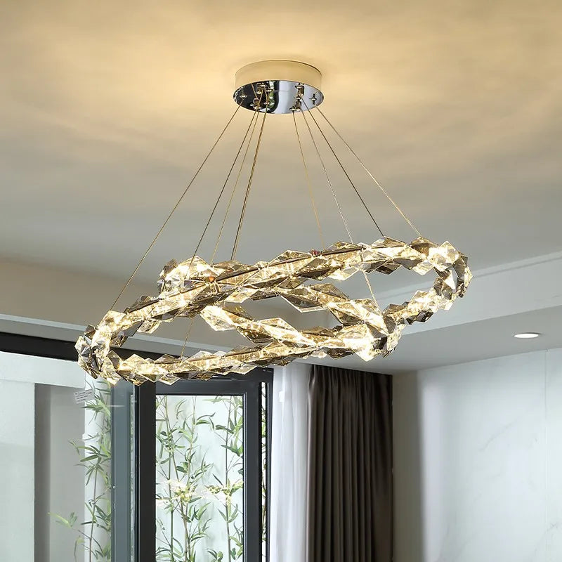 lustre moderne en cristal pour ambiance élégante et minimaliste