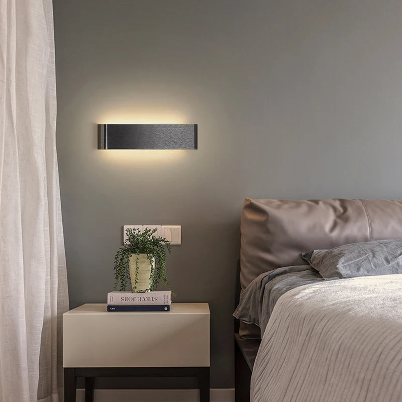 lampe de chevet led carrée en aluminium pour hôtel