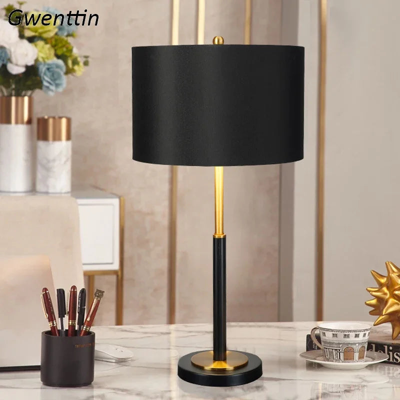 lampe à poser moderne pour décoration intérieure élégante et chaleureuse