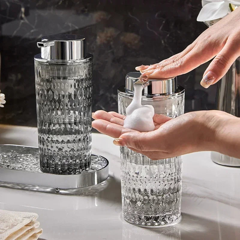 bouteille de savon en verre pour salle de bain élégante et pratique