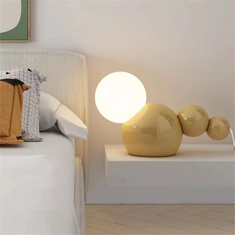 lampe à poser nordique en verre ronde pour nuit mignonne