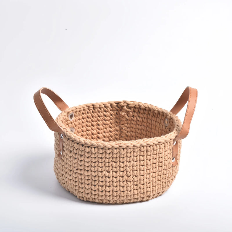 panier de rangement tricoté à la main en coton avec poignée en cuir