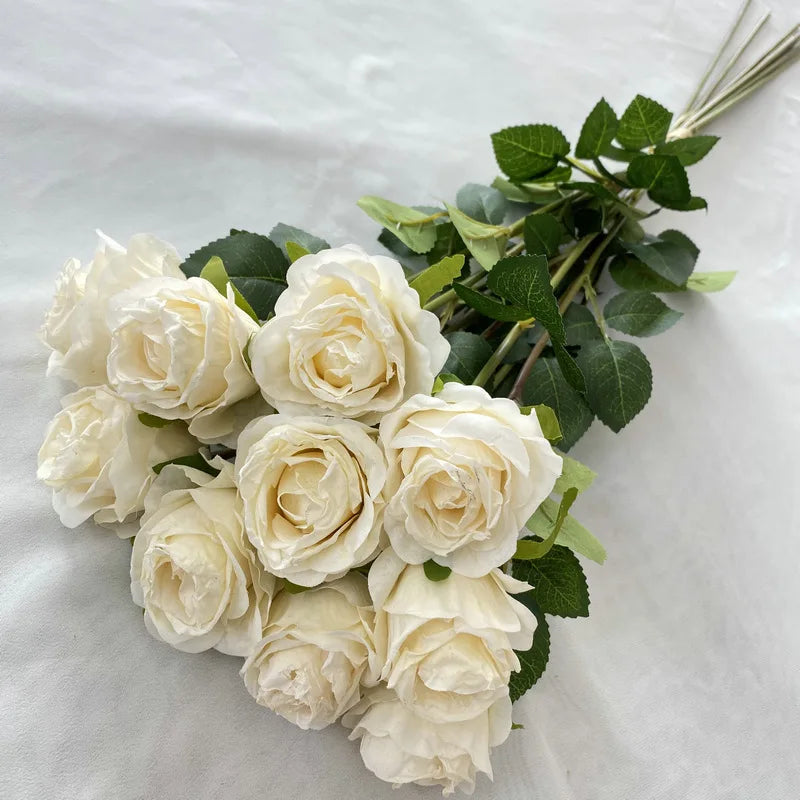 bouquet de roses artificielles pour décoration de mariage et jardin