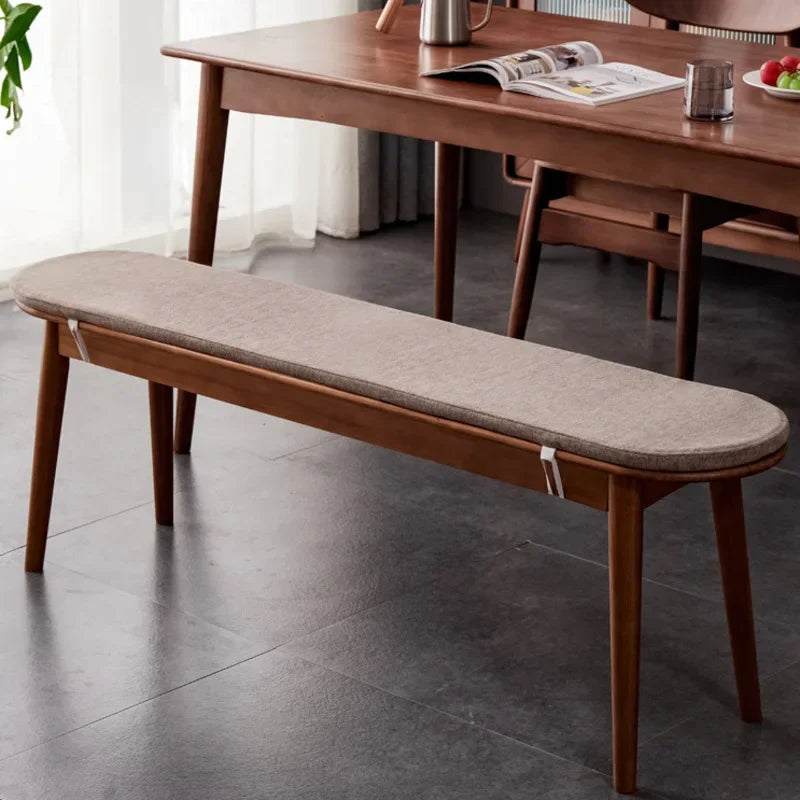 banc élégant et polyvalent pour un intérieur raffiné et confortable