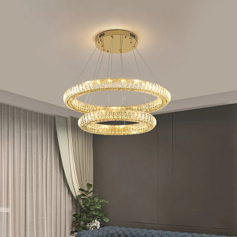 lustre en cristal moderne lumineux pour intérieur élégant