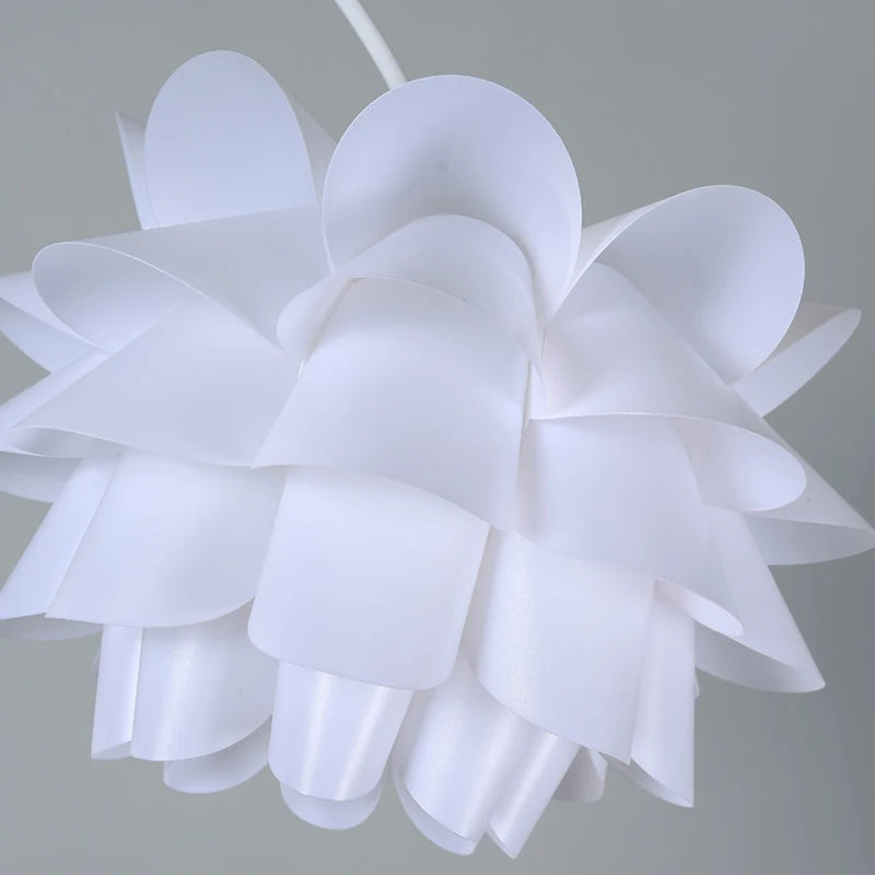 lampadaire en acrylique design pour décoration intérieure élégante