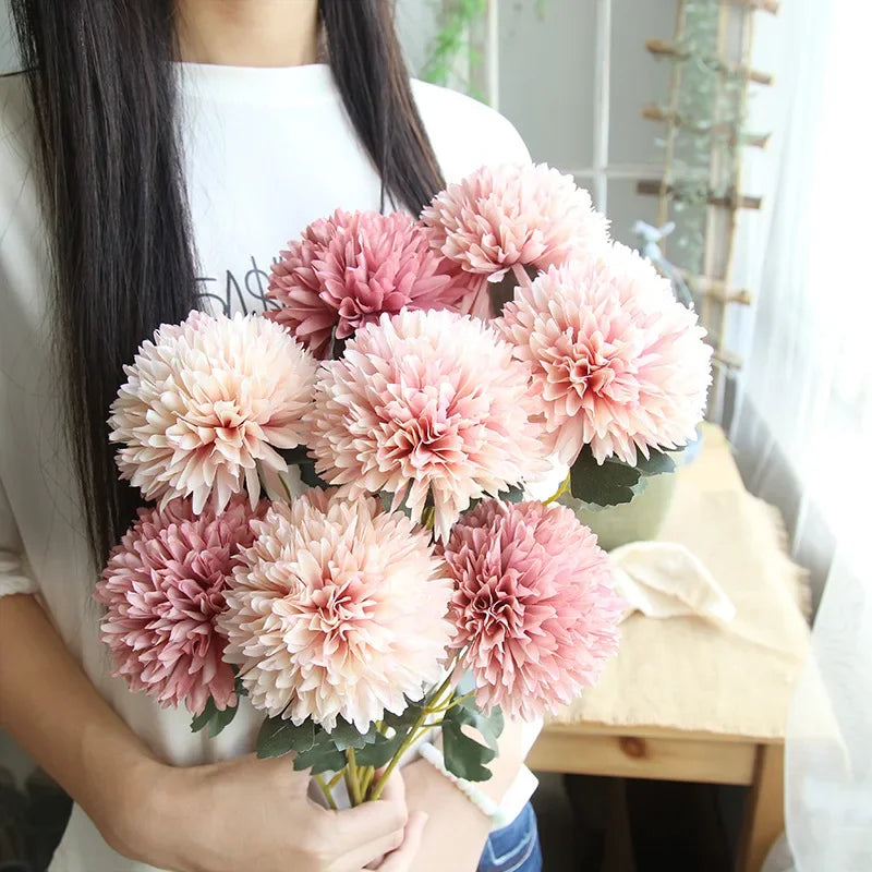 bouquet de fleurs artificielles pour décoration mariage et vases artisanaux