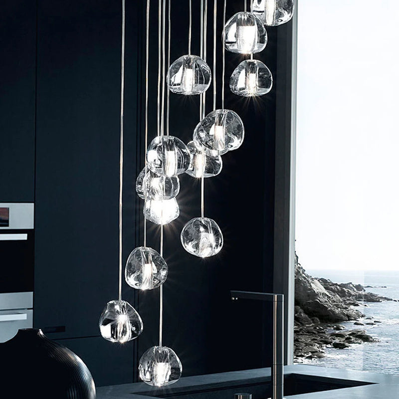 suspension design en cristal pour un éclairage moderne élégant