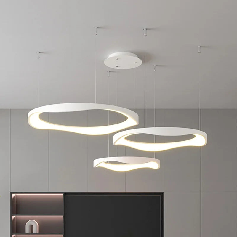 suspension design moderne pour un éclairage intérieur élégant