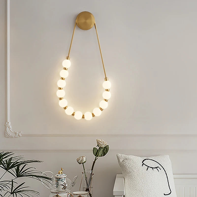 Modern Decorative Art Necklace LED Wall Lamp White Acrylic Ball Lamp for Living Room, Sofa, Bedside, Corridor