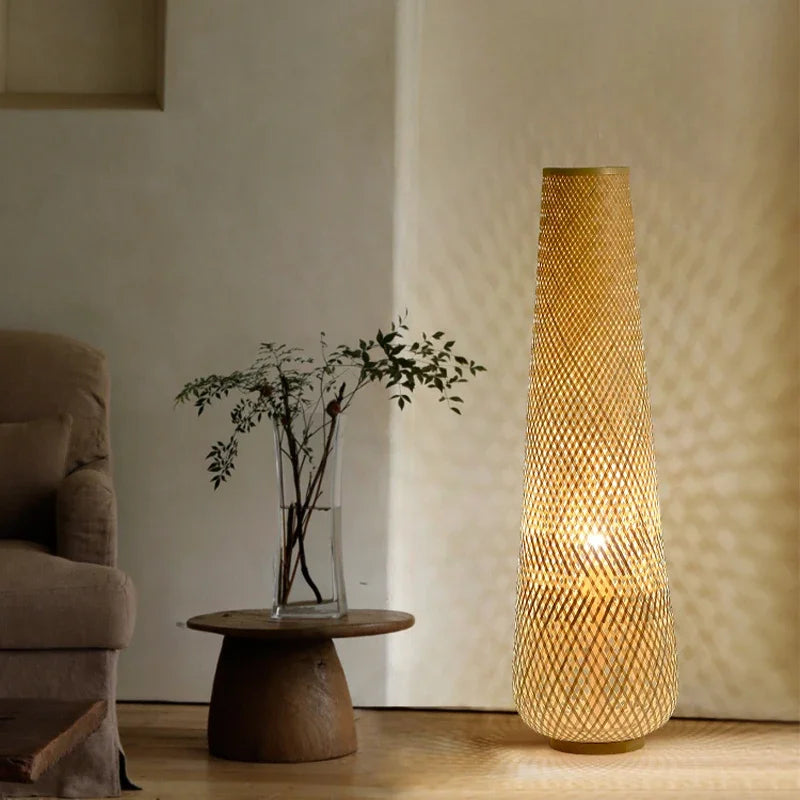 lampadaire cylindrique en bois et osier rétro tissé en bambou