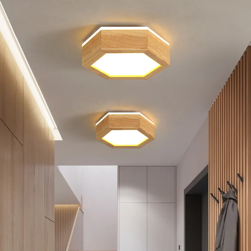 plafonnier en bois design moderne hexagonal avec éclairage LED