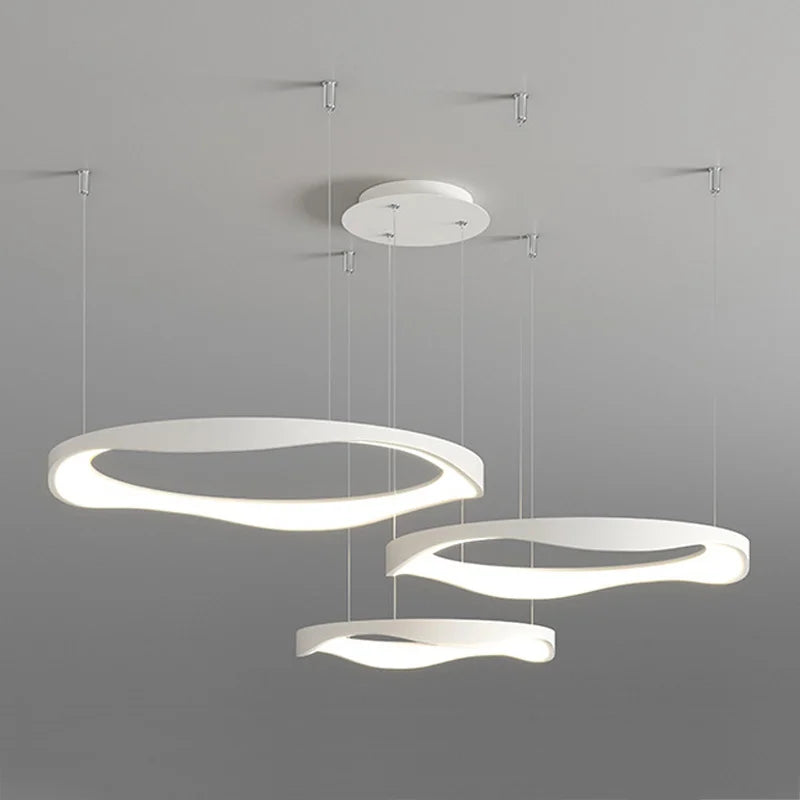 suspension design moderne pour un éclairage intérieur élégant