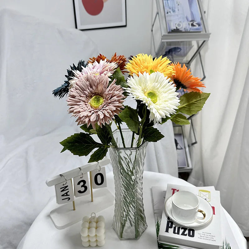 gerbera simple avec feuilles pour décoration de mariage et fête