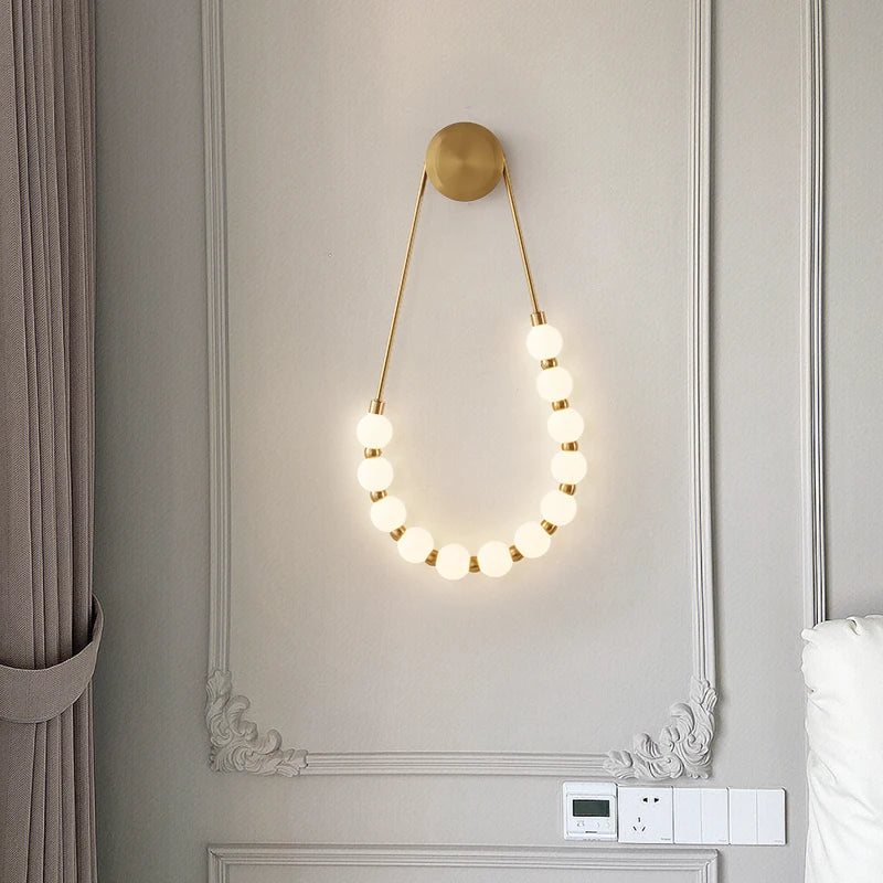 Modern Decorative Art Necklace LED Wall Lamp White Acrylic Ball Lamp for Living Room, Sofa, Bedside, Corridor