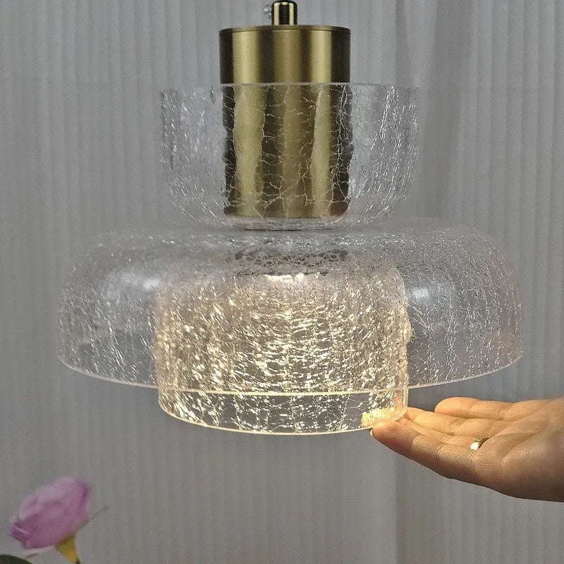 lustre moderne en verre craquelé pour intérieur élégant