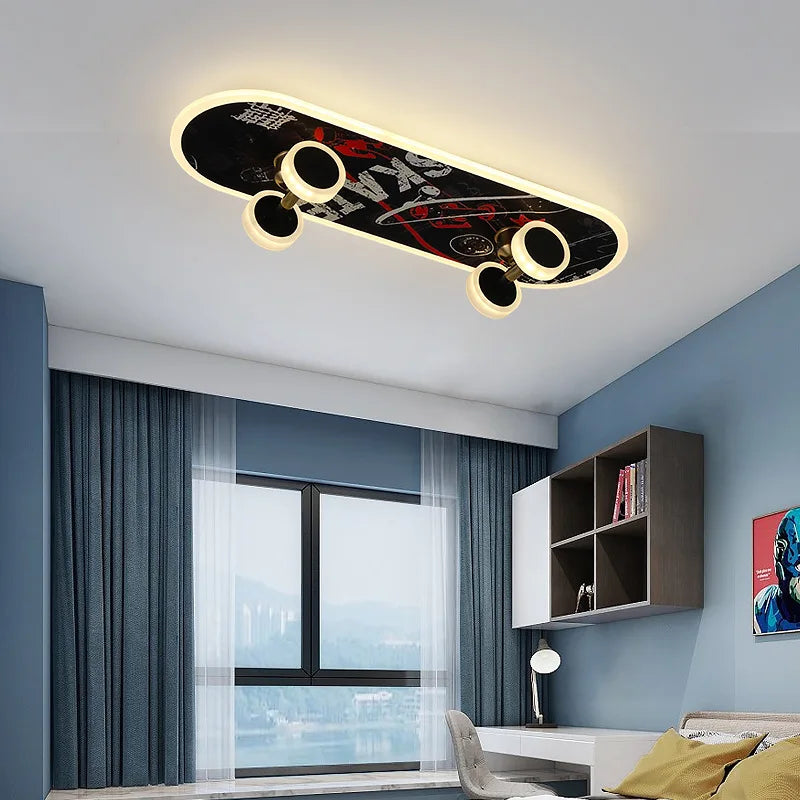 plafonnier skateboard à intensité variable pour chambre enfant