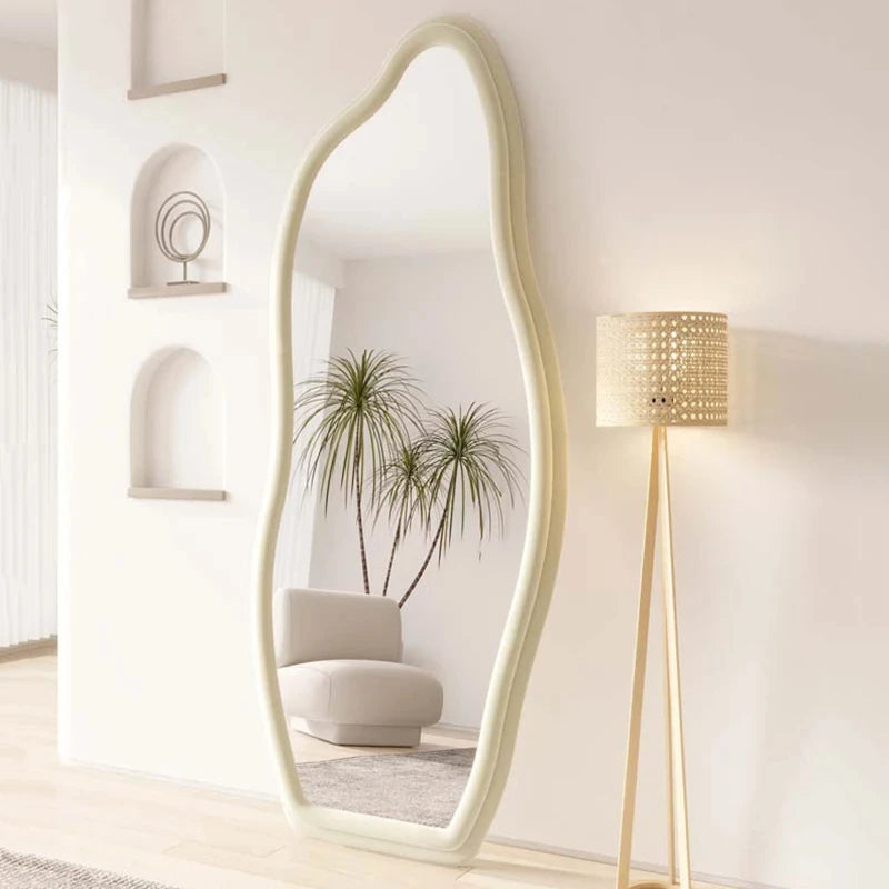 miroirs décoratifs muraux ondulés style nordique esthétique