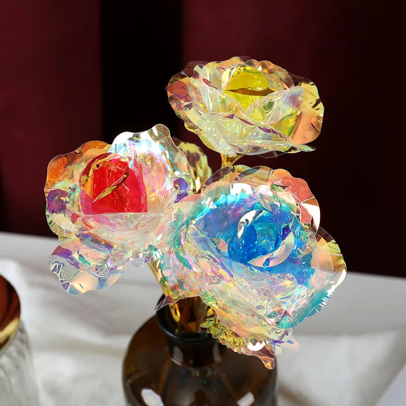 fleur de rose en feuille artisanale pour la saint-valentin