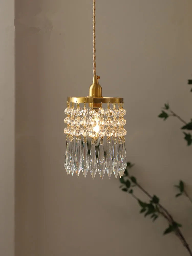 lustre romantique en cristal pour décoration intérieure élégante