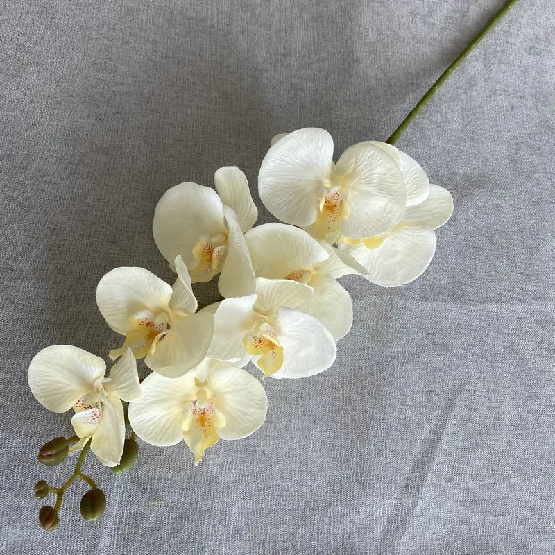 arrangement de fleurs artificielles en velours pour décoration élégante