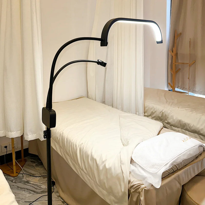 lampadaire led réglable pour salon beauté et esthétique