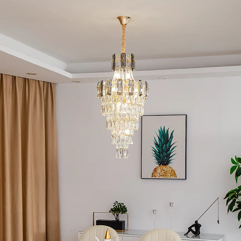 lustre en cristal design contemporain pour intérieur élégant