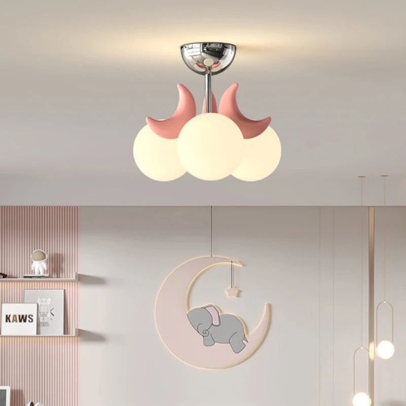 plafonnier en forme de lune pour chambre d'enfant moderne et douce