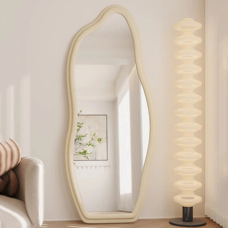 miroirs décoratifs muraux ondulés style nordique esthétique