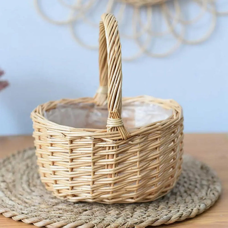 panier tissé rotin pour fleurs et aliments