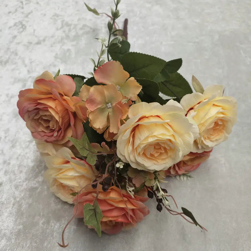 bouquet de roses en soie pour décoration de mariage et jardin