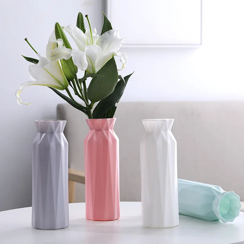 vase moderne en plastique pour décoration florale nordique