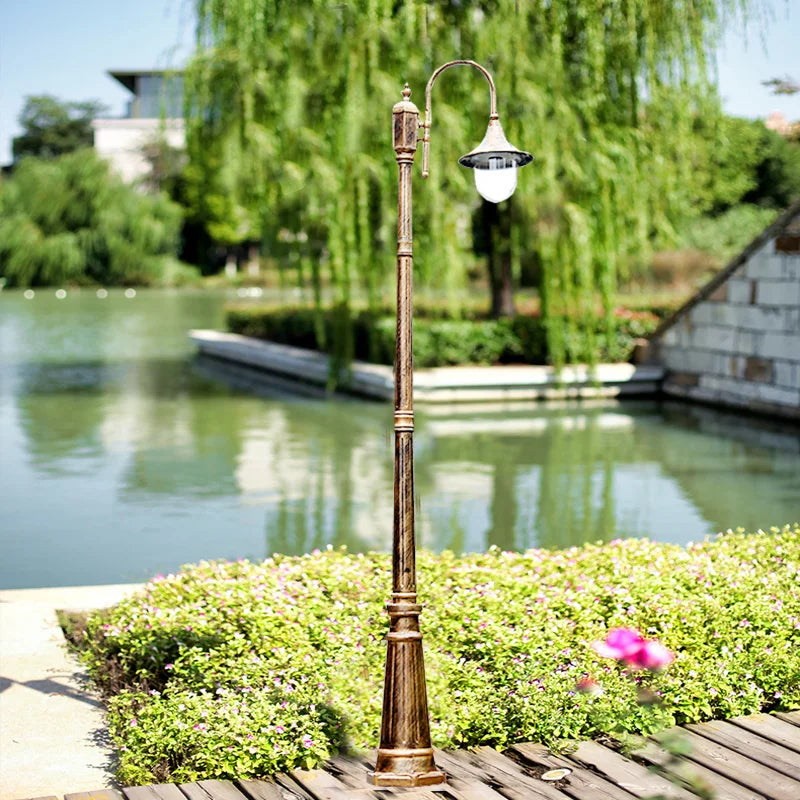 lampadaire extérieur imperméable pour jardin et terrasse