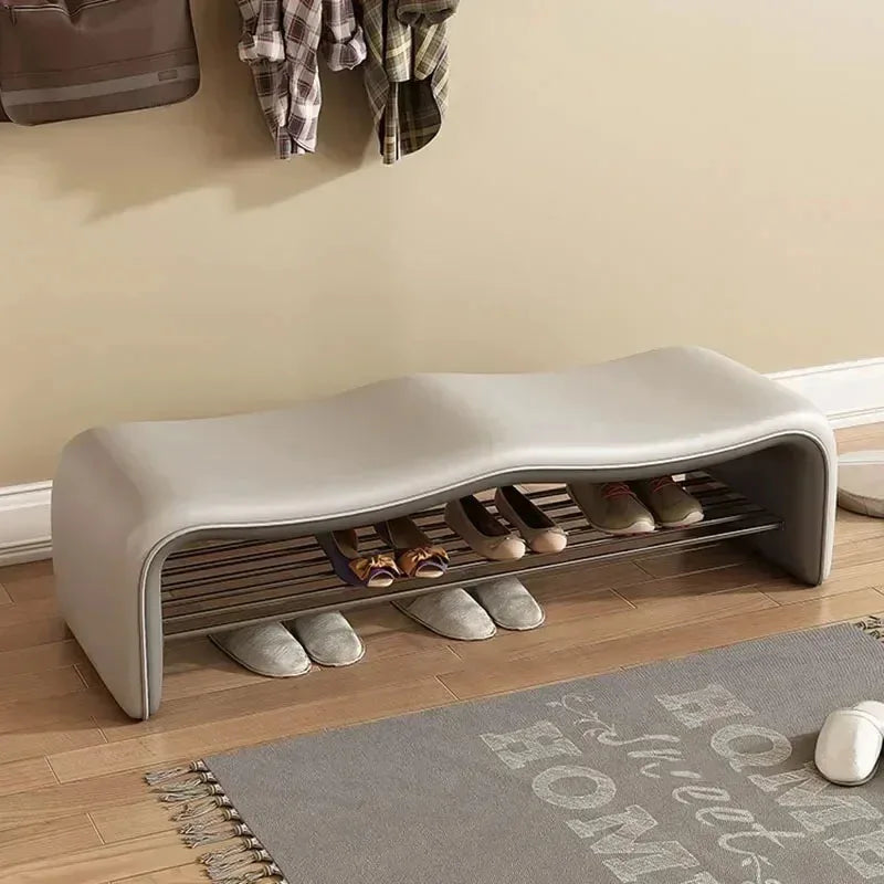 banc de rangement minimaliste pour chaussures avec siège design